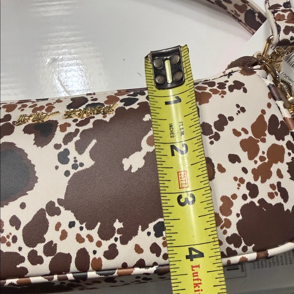 Betsey Johnson Brown and White Crossbody Bag - Picture 8 of 13